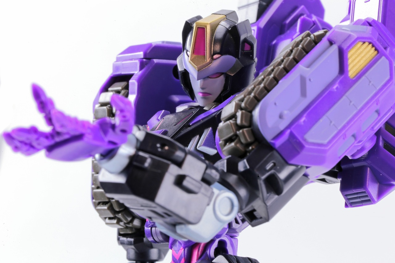 Mastermind Creations Ocular Max IF-01 Eris: Kultur Figure